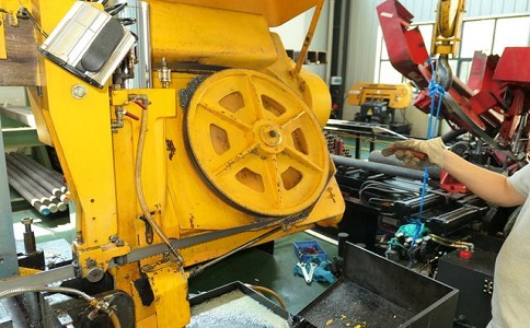 稻城金属带锯床的日常使用和保养注意事项！